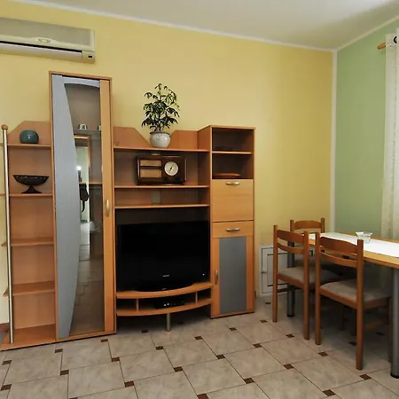 Bugenvila Daire Cavtat