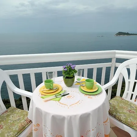 Bugenvila Apartment Cavtat