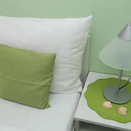 Bugenvila Apartman *