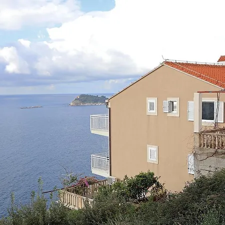 Bugenvila Apartman *